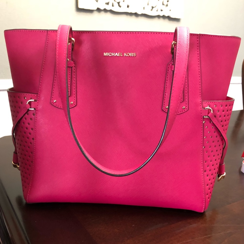 Michael Kors Voyager